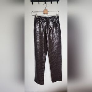 Dynamite pant size 00